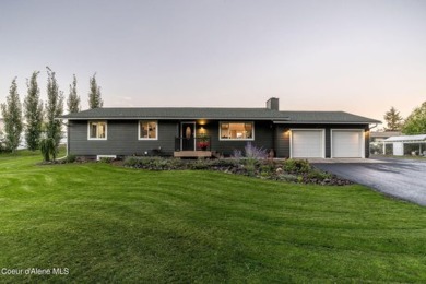 **$10,000 BUYER INCENTIVE** This beautifully updated ranch-style on The Highlands Golf Course, LLC in Idaho - for sale on GolfHomes.com, golf home, golf lot