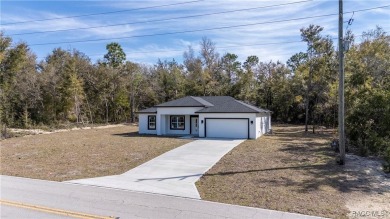 One or more photo(s) has been virtually staged. Seller is giving on Pine Ridge Community Golf and Country Club in Florida - for sale on GolfHomes.com, golf home, golf lot