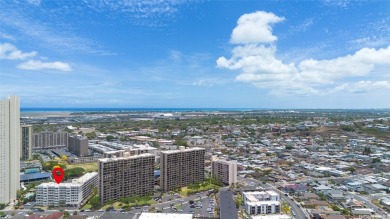 Incredible Opportunity - Priced Well Below Assessed Value! on Honolulu Country Club in Hawaii - for sale on GolfHomes.com, golf home, golf lot