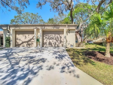 This beautifully updated 2-bedroom, 2-bathroom villa offers on Tarpon Springs Golf Course in Florida - for sale on GolfHomes.com, golf home, golf lot