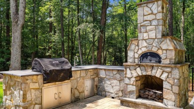 Located minutes from the charming Village of Pinehurst, this on Pinewild Country Club of Pinehurst in North Carolina - for sale on GolfHomes.com, golf home, golf lot