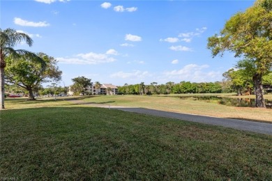 MOTIVATED SELLER!!  GOLF COURSE/LAKE VIEW! This 2 bed + den, 2 on Cross Creek Country Club in Florida - for sale on GolfHomes.com, golf home, golf lot