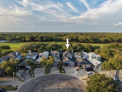 Adorable Detached Single Family Home in Rockport Country Club - on Rockport Country Club in Texas - for sale on GolfHomes.com, golf home, golf lot