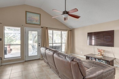 Adorable Detached Single Family Home in Rockport Country Club - on Rockport Country Club in Texas - for sale on GolfHomes.com, golf home, golf lot