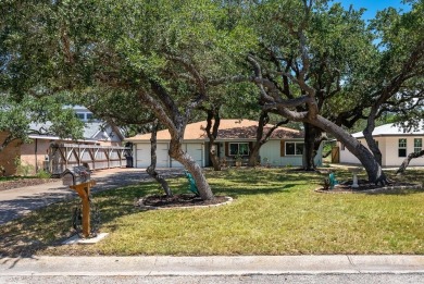 Coastal Retreat in Lamar! WELCOME HOME to this immaculate on Lamar Golf Course in Texas - for sale on GolfHomes.com, golf home, golf lot