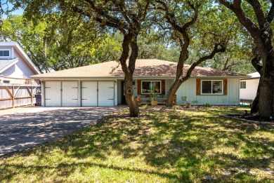 Coastal Retreat in Lamar! WELCOME HOME to this immaculate on Lamar Golf Course in Texas - for sale on GolfHomes.com, golf home, golf lot