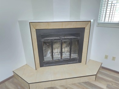 Fantastic home, rental or possibly . I may not be beautiful on on  in Colorado - for sale on GolfHomes.com, golf home, golf lot