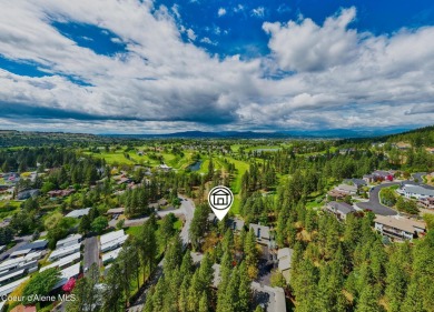 Charming and recently updated condo within walking distance of on Liberty Lake Golf Club in Washington - for sale on GolfHomes.com, golf home, golf lot