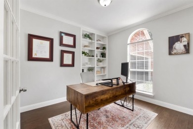 Beautifully updated home tucked away on a quiet end street in on Jim Boggs in Texas - for sale on GolfHomes.com, golf home, golf lot