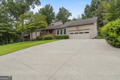 Excellent location within walking distance to KSU. Minutes to on Pinetree Country Club in Georgia - for sale on GolfHomes.com, golf home, golf lot