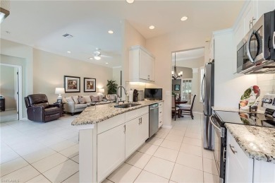 Rarely available end unit attached villa home located in the on Spring Run Golf Club in Florida - for sale on GolfHomes.com, golf home, golf lot