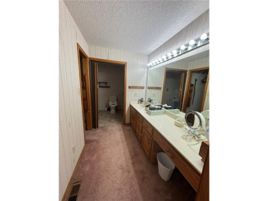 Rare Find on the Russellville Golf Course!
This spacious home on Russellville Country Club in Arkansas - for sale on GolfHomes.com, golf home, golf lot