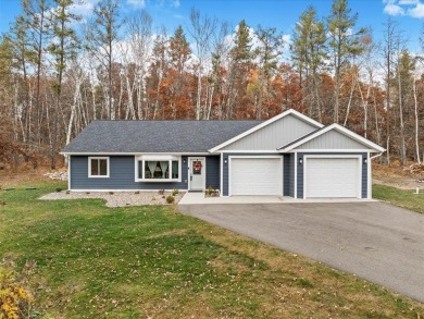 This modern, low-maintenance retreat is perfect for those who on Breezy Point Golf Course Resort in Minnesota - for sale on GolfHomes.com, golf home, golf lot