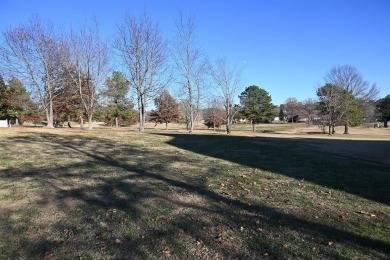 A BEAUTIFUL BUILDING  LOT #44 IN THE HARRISON COUNTRY CLUB .HOLE on Harrison Country Club in Arkansas - for sale on GolfHomes.com, golf home, golf lot