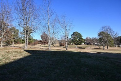 A BEAUTIFUL BUILDING  LOT #44 IN THE HARRISON COUNTRY CLUB .HOLE on Harrison Country Club in Arkansas - for sale on GolfHomes.com, golf home, golf lot