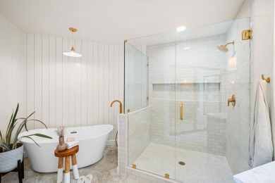 Lake San Marcos | Corner Lot | Renovated Single-Level on the on Lake San Marcos Country Club- North Course in California - for sale on GolfHomes.com, golf home, golf lot