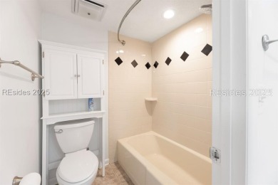 Beautifully maintained and ideally situated, this 1 bed, 1.5 on Palmetto Dunes Golf Course and Resort in South Carolina - for sale on GolfHomes.com, golf home, golf lot