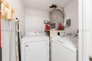 Beautifully maintained and ideally situated, this 1 bed, 1.5 on Palmetto Dunes Golf Course and Resort in South Carolina - for sale on GolfHomes.com, golf home, golf lot
