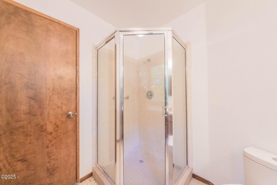 Beautifully remodeled 5B/4.5B luxury home in gated Salishan on Salishan Spa and Golf Resort in Oregon - for sale on GolfHomes.com, golf home, golf lot