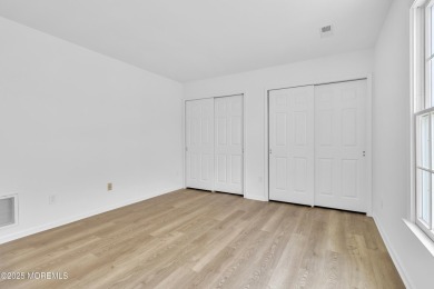 Fully renovated 2 bed, 2 bath home in the desirable Greenbriar on Greenbriar Woodlands in New Jersey - for sale on GolfHomes.com, golf home, golf lot