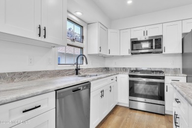 Fully renovated 2 bed, 2 bath home in the desirable Greenbriar on Greenbriar Woodlands in New Jersey - for sale on GolfHomes.com, golf home, golf lot