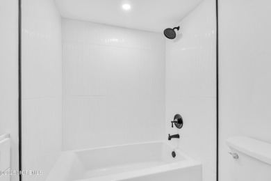 Fully renovated 2 bed, 2 bath home in the desirable Greenbriar on Greenbriar Woodlands in New Jersey - for sale on GolfHomes.com, golf home, golf lot
