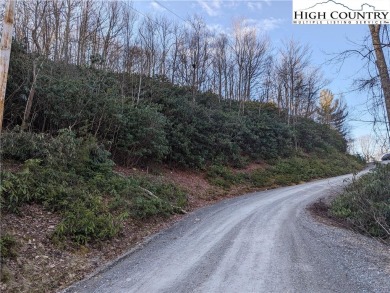 Here's your chance to own a slice of the Blue Ridge Mountains!  
 on Beech Mountain Club in North Carolina - for sale on GolfHomes.com, golf home, golf lot