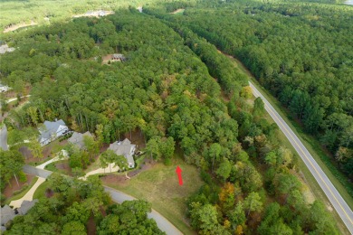 Lots of privacy with this 1.74-acre lot located in the heart of on Reynolds Lake Oconee - The Creek Club in Georgia - for sale on GolfHomes.com, golf home, golf lot