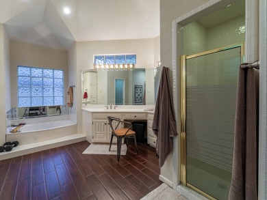 Welcome to the highly sought-after Green Tree subdivision! This on Green Tree Country Club in Texas - for sale on GolfHomes.com, golf home, golf lot