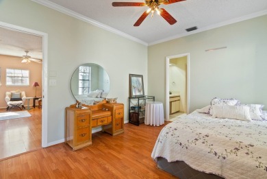 Welcome to this inviting 2-bedroom, 2-bath condo with a on Rockport Country Club in Texas - for sale on GolfHomes.com, golf home, golf lot