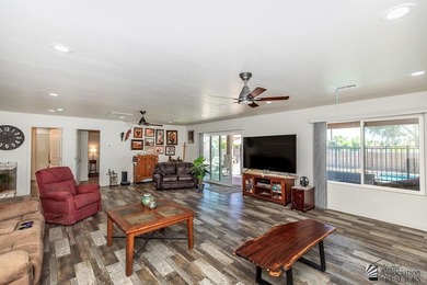 Distinctive 3 bed/3 bath home in the Coyote Wash Golf Course on The Links At Coyote Wash in Arizona - for sale on GolfHomes.com, golf home, golf lot