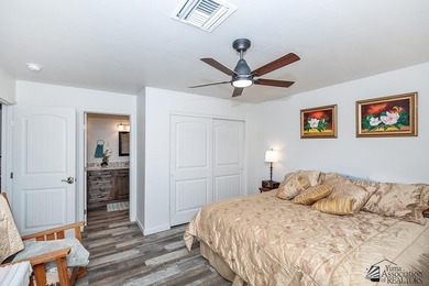 Distinctive 3 bed/3 bath home in the Coyote Wash Golf Course on The Links At Coyote Wash in Arizona - for sale on GolfHomes.com, golf home, golf lot