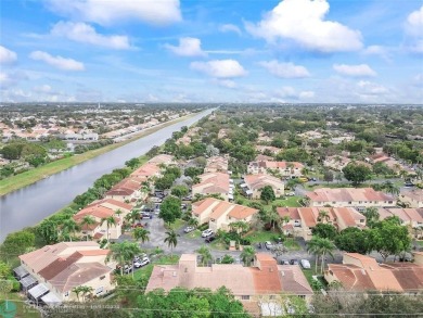 3/2.5 townhouse located in Verona of Deer Creek with a private on Deer Creek Golf Club in Florida - for sale on GolfHomes.com, golf home, golf lot