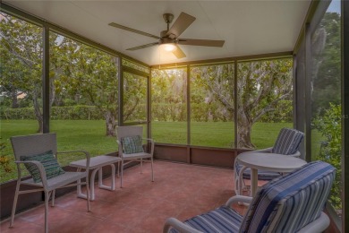 One or more photo(s) has been virtually staged. Welcome to the on Highland Lakes Executive Golf Course in Florida - for sale on GolfHomes.com, golf home, golf lot