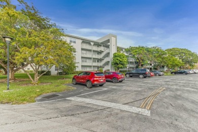 Fully furnished apartment in a clean, nice and active 55+ on Wynmoor Golf Course in Florida - for sale on GolfHomes.com, golf home, golf lot