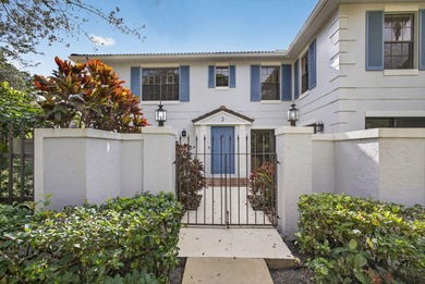 Beautifully maintained townhome nestled within the PRESTIGIOUS on PGA National Golf Club in Florida - for sale on GolfHomes.com, golf home, golf lot