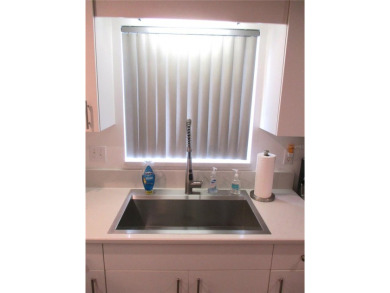 LOVELY UPDATED MOVE IN READY VILLA ON THE 18TH FAIRWAY ! You on Preserve Golf Club in Florida - for sale on GolfHomes.com, golf home, golf lot