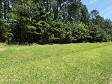 Private homesite in the beautiful, and highly desirable on Sound Golf Links at Albemarle Plantation in North Carolina - for sale on GolfHomes.com, golf home, golf lot