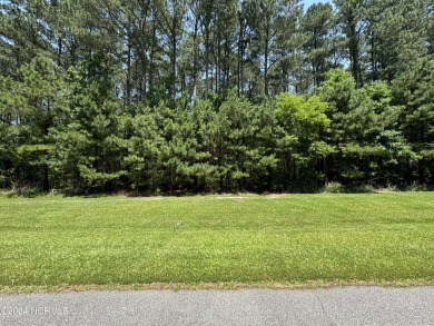 Private homesite in the beautiful, and highly desirable on Sound Golf Links at Albemarle Plantation in North Carolina - for sale on GolfHomes.com, golf home, golf lot