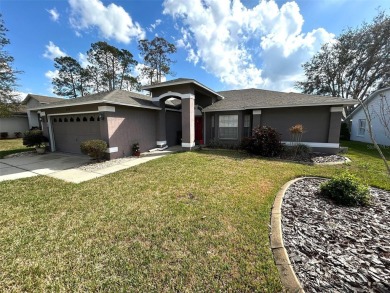 PRICE REDUCED!!This well maintained Victoria II has been updated on Heritage Pines Country Club in Florida - for sale on GolfHomes.com, golf home, golf lot