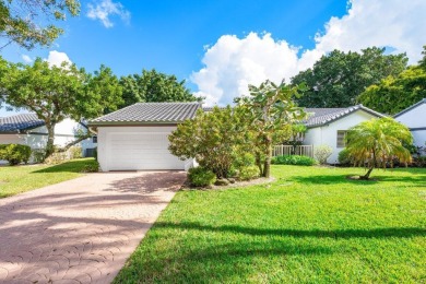 Bring the vision of your dream home to life at Hunters Run on Hunters Run Golf and Country Club in Florida - for sale on GolfHomes.com, golf home, golf lot