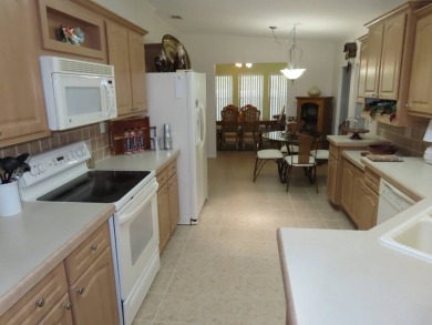 New to market this1480 sf 2/2 Saddlebrook home located on the on Crane Lakes Golf and Country Club in Florida - for sale on GolfHomes.com, golf home, golf lot