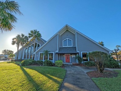 Welcome to this cozy and inviting home perfectly situated on a on Lake Henry Golf Club in Florida - for sale on GolfHomes.com, golf home, golf lot