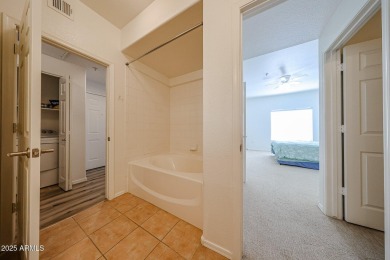 Beautiful partly Furnished Condo in Fairways at Arrowhead on Arrowhead Country Club in Arizona - for sale on GolfHomes.com, golf home, golf lot