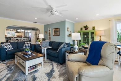Under contract-accepting backup offers. Stop your search - this on North Lakes Golf Course in Florida - for sale on GolfHomes.com, golf home, golf lot