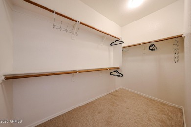 Beautiful partly Furnished Condo in Fairways at Arrowhead on Arrowhead Country Club in Arizona - for sale on GolfHomes.com, golf home, golf lot
