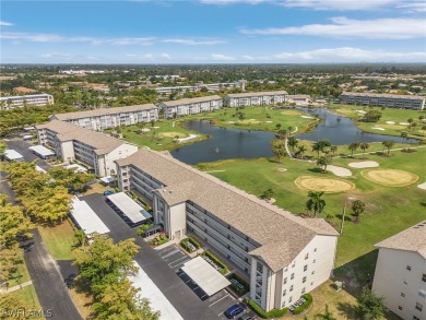 Pinehurst @ Golfview is where you want to be! This lovely 2 BR on Golfview Golf and Racquet Club in Florida - for sale on GolfHomes.com, golf home, golf lot