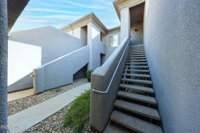 Beautiful partly Furnished Condo in Fairways at Arrowhead on Arrowhead Country Club in Arizona - for sale on GolfHomes.com, golf home, golf lot
