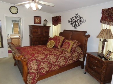 New to market this1480 sf 2/2 Saddlebrook home located on the on Crane Lakes Golf and Country Club in Florida - for sale on GolfHomes.com, golf home, golf lot