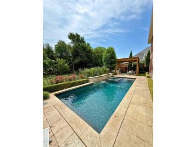 Exquisitely Renovated Retreat in the Heart of Stonebridge Ranch! on Stonebridge Ranch Country Club in Texas - for sale on GolfHomes.com, golf home, golf lot